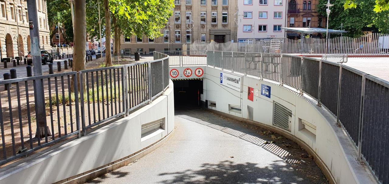 Gemuetliches Privatzimmer In Mannheims Stadtmitte Zewnętrze zdjęcie